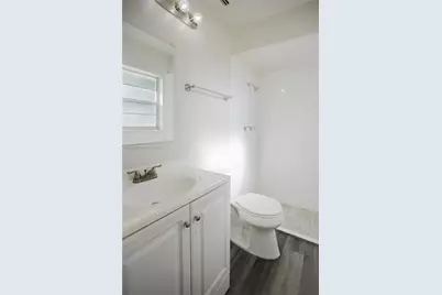 323 NE Midfield Ln, Port Saint Lucie, FL 34983 - Photo 24