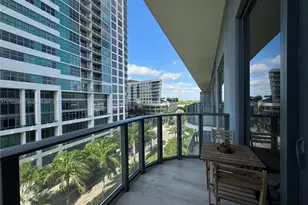 121 NE 34th St, Miami, FL 33137 - Photo 14