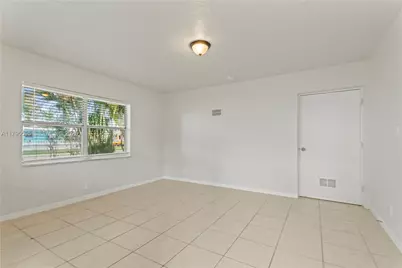 3121 NE 13th Ave, Pompano Beach, FL 33064 - Photo 6