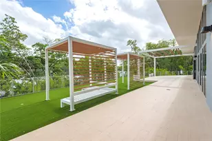 [Address not provided], North Miami Beach, FL 33160 - Photo 28