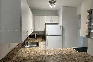 126 SW 17th Rd, Miami, FL 33129 - Photo 14