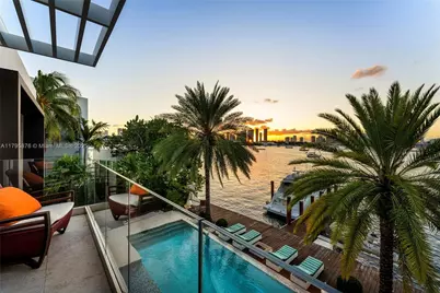 441 N Hibiscus Dr, Miami Beach, FL 33139 - Photo 42