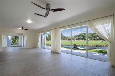 5715 Bayberry Ln, Tamarac, FL 33319 - Photo 14