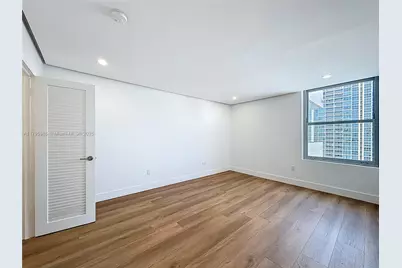 2899 Collins Ave #1218, Miami Beach, FL 33140 - Photo 20