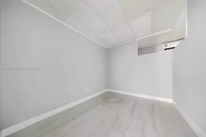752 W Flagler St, Miami, FL 33130 - Photo 30