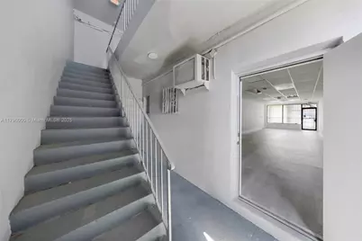 752 W Flagler St, Miami, FL 33130 - Photo 20