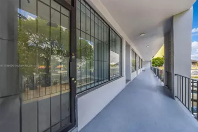 752 W Flagler St, Miami, FL 33130 - Photo 22