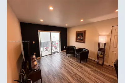 1605 Pennsylvania Ave #303, Miami Beach, FL 33139 - Photo 4