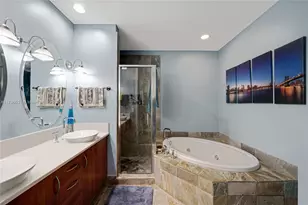 2633 NE 14th Ave, Wilton Manors, FL 33334 - Photo 12