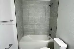 1065 NW 4th Ter, Florida City, FL 33034 - Photo 8