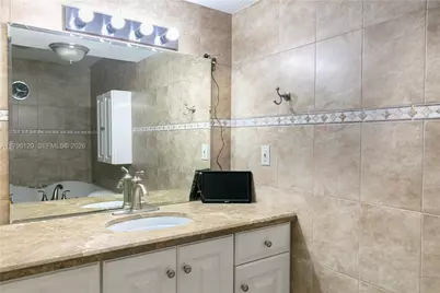 2101 S Ocean Dr #606, Hollywood, FL 33019 - Photo 16
