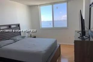 300 Bayview Dr, Sunny Isles Beach, FL 33160 - Photo 28