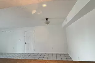 8560 SW 212th St, Cutler Bay, FL 33189 - Photo 16