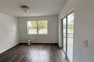8560 SW 212th St, Cutler Bay, FL 33189 - Photo 12