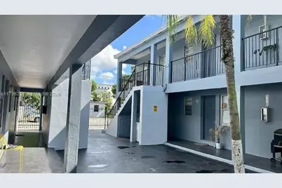 3698 William Ave #5, Miami, FL 33133 - Photo 6