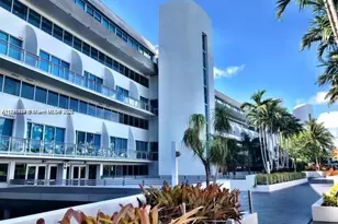 2950 NE 188th St, Aventura, FL 33180 - Photo 20