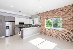 820 NE 7th St, Fort Lauderdale, FL 33304 - Photo 1