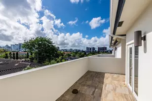 820 NE 7th St, Fort Lauderdale, FL 33304 - Photo 10