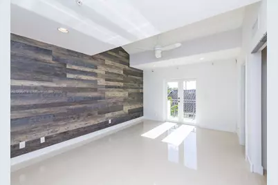 820 NE 7th St #G, Fort Lauderdale, FL 33304 - Photo 16