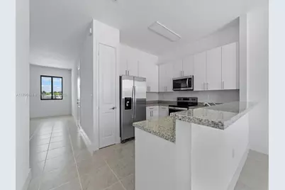 18917 SW 316th Ter, Homestead, FL 33030 - Photo 10