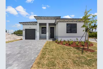 18917 SW 316th Ter, Homestead, FL 33030 - Photo 1