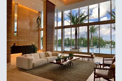 16385 Biscayne Blvd #1806 +1 parking, North Miami Beach, FL 33160 - Photo 2