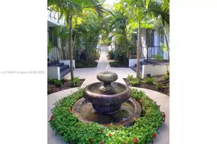 727 Jefferson Ave, Miami Beach, FL 33139 - Photo 2