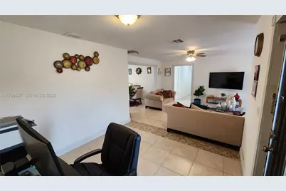 6881 Sheridan St, Hollywood, FL 33024 - Photo 4