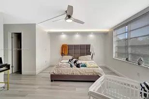 1301 NE 191st St, Miami, FL 33179 - Photo 20