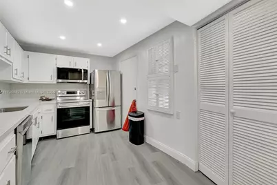 1301 NE 191st St #F417, Miami, FL 33179 - Photo 6