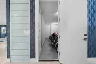 9830 NW 74th Terrace, Doral, FL 33178 - Photo 6