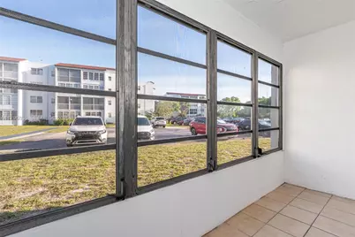 2860 Somerset Dr #101K, Lauderdale Lakes, FL 33311 - Photo 12