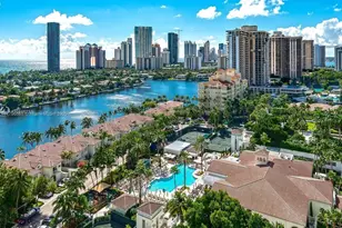 20165 NE 39th Pl, Aventura, FL 33180 - Photo 2