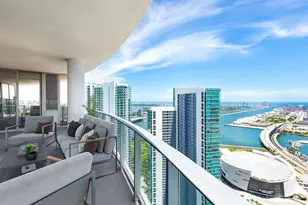851 NE 1st Ave, Miami, FL 33132 - Photo 14