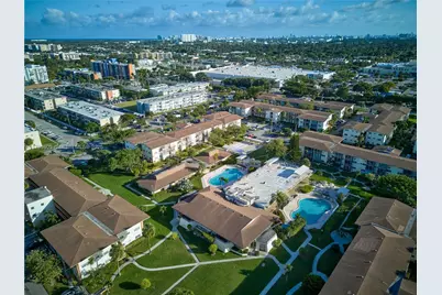 16900 NE 14th Ave #201, North Miami Beach, FL 33162 - Photo 30