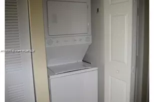 215 SW 42nd Ave, Miami, FL 33134 - Photo 10