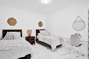 488 NE 18th St, Miami, FL 33132 - Photo 10