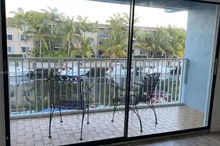 2115 NE 44th St, Lighthouse Point, FL 33064 - Photo 1