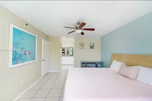 19999 E Country Club Dr, Aventura, FL 33180 - Photo 14