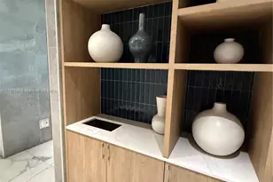 90 SW 3rd St, Miami, FL 33130 - Photo 42