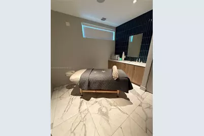 90 SW 3rd St #3601, Miami, FL 33130 - Photo 40