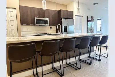 8175 NW 104th Ave #21, Doral, FL 33178 - Photo 6