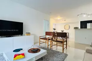 19701 E Country Club Dr, Aventura, FL 33180 - Photo 2