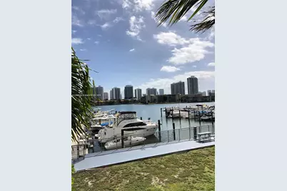 18021 Biscayne Blvd #902, Aventura, FL 33160 - Photo 4