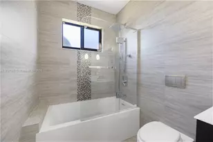 20375 NE 22nd Pl, Miami, FL 33180 - Photo 26