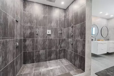 20375 NE 22nd Pl, Miami, FL 33180 - Photo 36