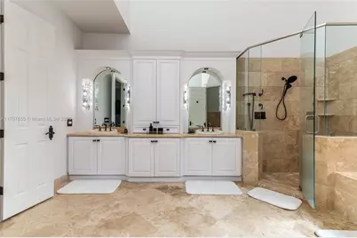 1309 Middle River Dr, Fort Lauderdale, FL 33304 - Photo 6