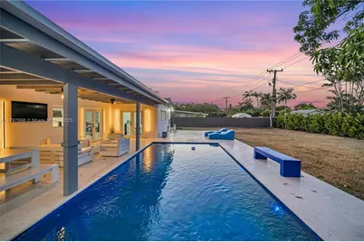 8501 SW 142nd St, Palmetto Bay, FL 33158 - Photo 2