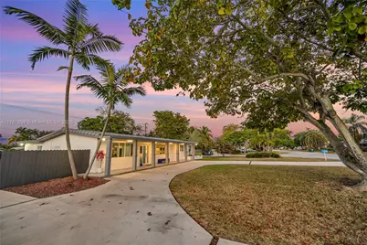 8501 SW 142nd St, Palmetto Bay, FL 33158 - Photo 22