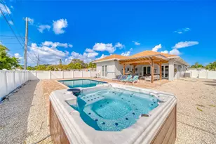 207 SW 11th St, Dania Beach, FL 33004 - Photo 8